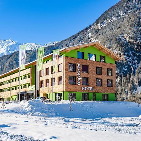 Explorer Hotel Stubaital Neustift im Stubaital Eksteriør billede